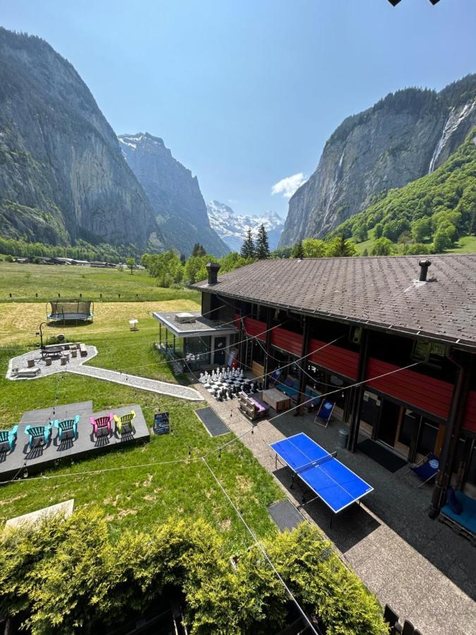 Alpine Base Hostel Lauterbrunnen Exterior foto